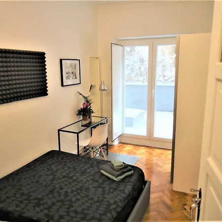 Ostello Arroios 21